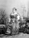 Che' Khadija Khanum [H.H. Sultana Khadija] crowned at the Istana Zahra, Johor Bahru, as Sultana of Johor with the style of Her Highness, 28th February 1894, a lady of Turkish origin.